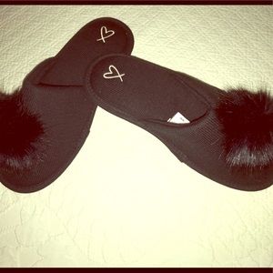 💥NWOT Victoria’s Secret slippers💥